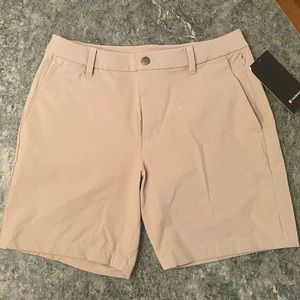 Lululemon Men’s Commission Short Classic 7”